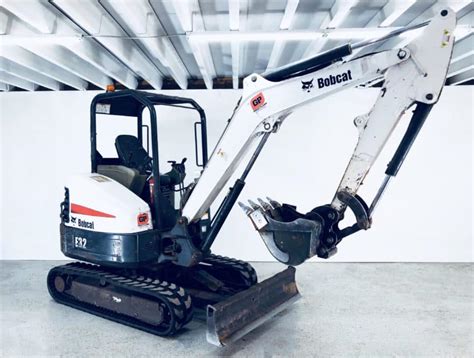 bobcat mini excavator e 32 for sale|bobcat e32 specs pdf.